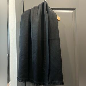 Emporio Armani 100% wool scarf